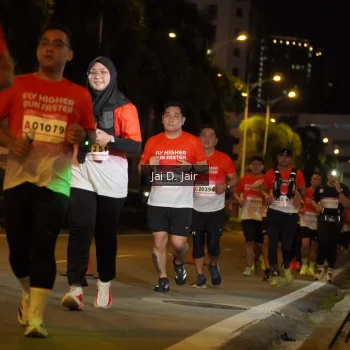 Runner Photo 1785016