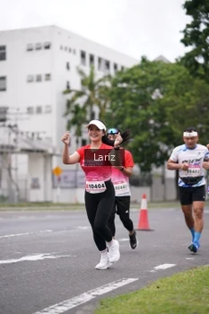 Runner Photo 1785132