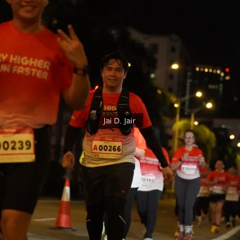 Runner Photo 1785195