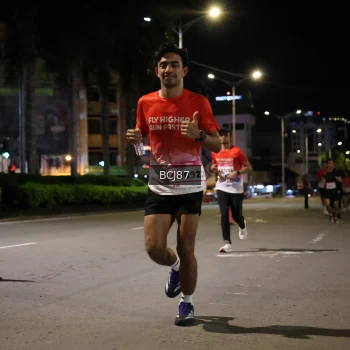 Runner Photo 1785282