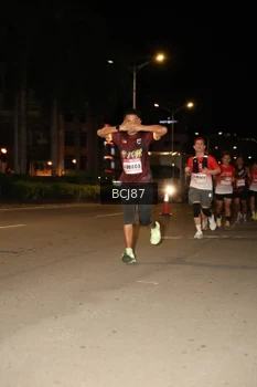 Runner Photo 1785627