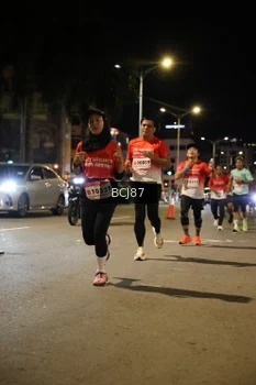 Runner Photo 1785766
