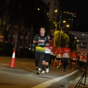 Runner Photo 1785784