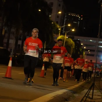 Runner Photo 1785833
