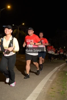 Runner Photo 1786051