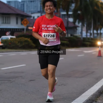 Runner Photo 1786119