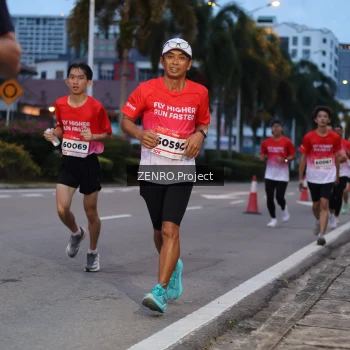 Runner Photo 1786205