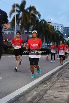 Runner Photo 1786210