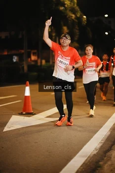 Runner Photo 1786256