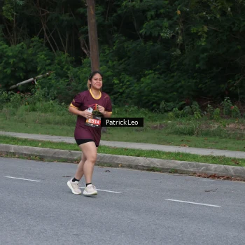 Runner Photo 1786498