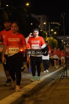 Runner Photo 1786760