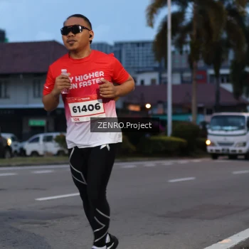 Runner Photo 1786789