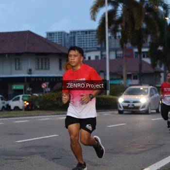 Runner Photo 1786905
