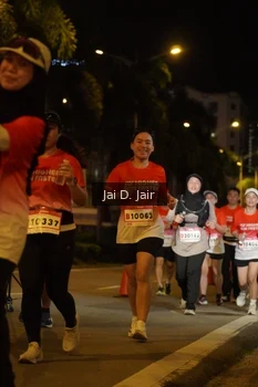 Runner Photo 1786940