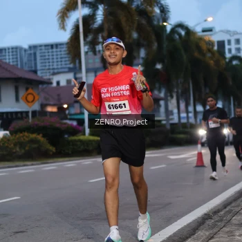 Runner Photo 1786967