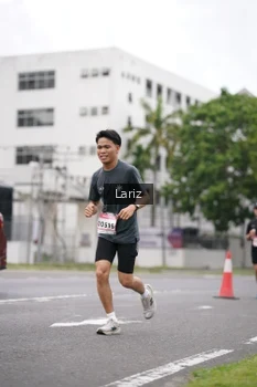 Runner Photo 1787676