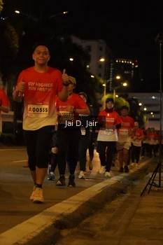 Runner Photo 1787913
