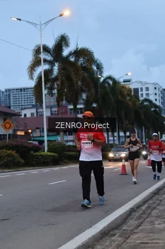 Runner Photo 1788304