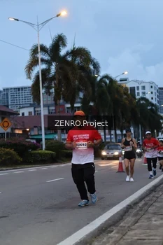 Runner Photo 1788334