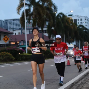 Runner Photo 1788345