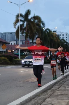 Runner Photo 1788440