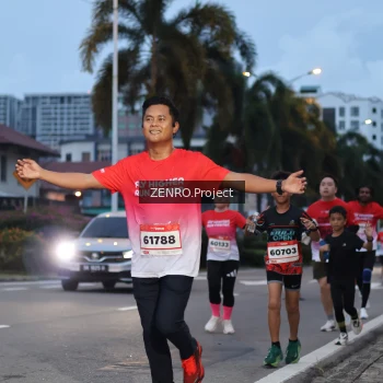 Runner Photo 1788465