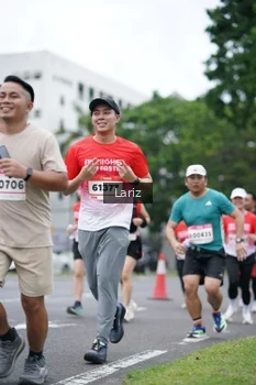 Runner Photo 1788483