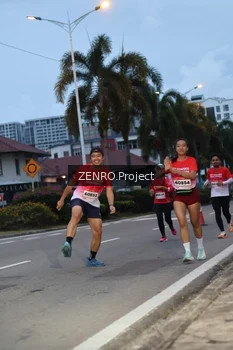 Runner Photo 1788675