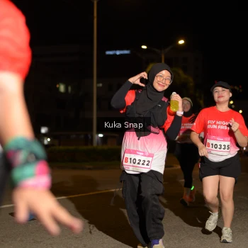 Runner Photo 1788774