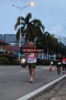 Runner Photo 1788853