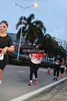 Runner Photo 1788881