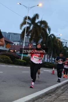 Runner Photo 1788897
