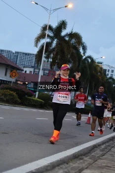 Runner Photo 1788947