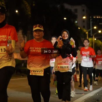 Runner Photo 1789156