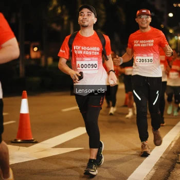 Runner Photo 1789333