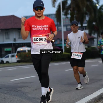 Runner Photo 1789572