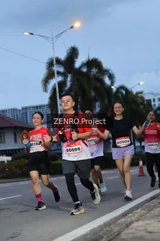 Runner Photo 1789688