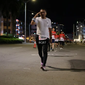 Runner Photo 1789832
