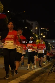 Runner Photo 1790014