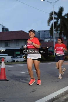 Runner Photo 1790071