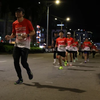 Runner Photo 1790328