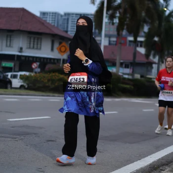 Runner Photo 1790362