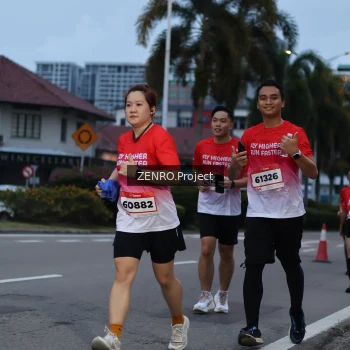 Runner Photo 1790376