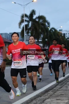 Runner Photo 1790524