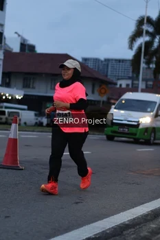 Runner Photo 1790574