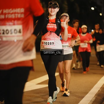 Runner Photo 1790648