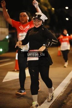 Runner Photo 1790699