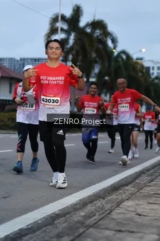 Runner Photo 1790701