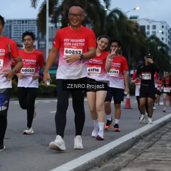 Runner Photo 1790720
