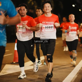Runner Photo 1790736
